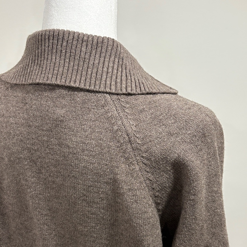 Brown Knit Collared Dress - Picture 3 of 6